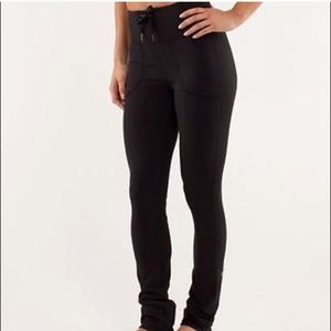 Lululemon - Skinny Will Pant Black